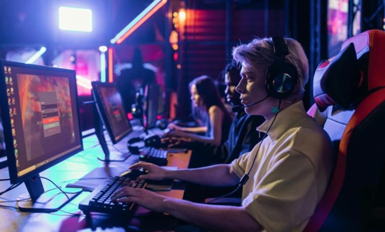Behind the Success of Online Slot Games: Creativity, Technology, and Player Experience 1 Behind the Success of Online Slot Games: Creativity, Technology, and Player Experience